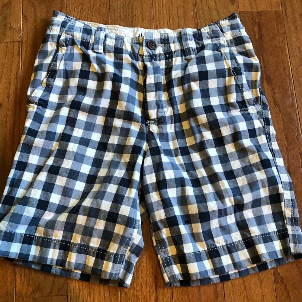 Boys Abercrombie shorts